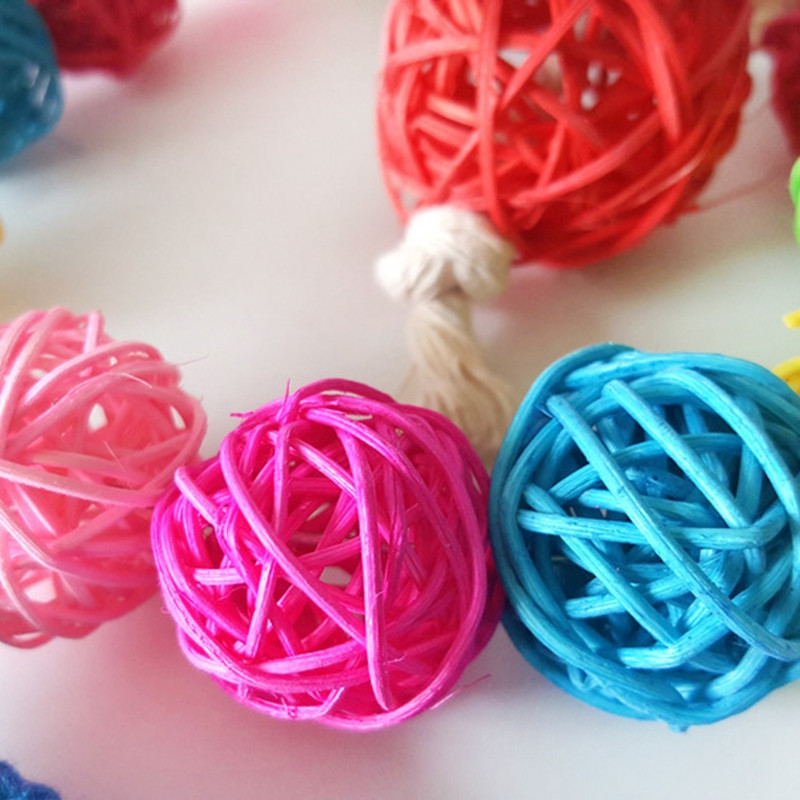 Jucărie multicoloră de mestecat păsări Jucărie interactivă din ratan, leagăn pentru papagal, agățat acasă, pentru antrenament pentru păsări, jucărie cu inel pentru papagal.