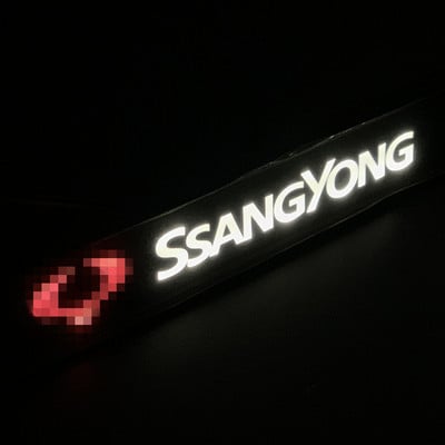 Accesorii pentru stilul mașinii ABS cromat Led Emblema pentru grilă pentru capota frontală pentru Dodge Challenger RAM 1500 încărcător Avenger Caliber