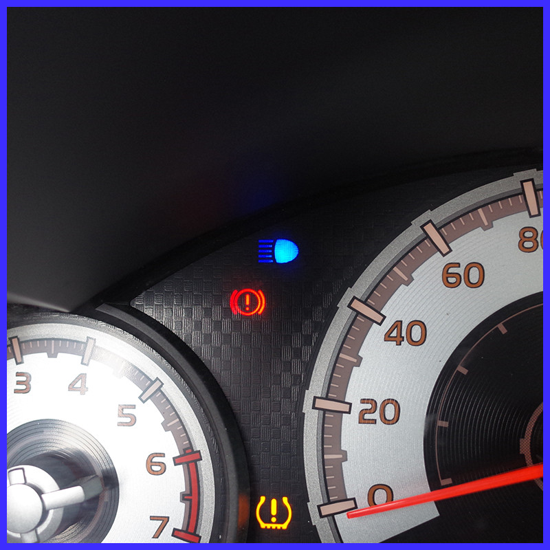 Kaugtulede kuva ikooni parandus Toyota Fj Cruiseri esitulede takistuse Photovaristor Fj Cruiseri armatuurlaua kaugtulede ikooni parandamine