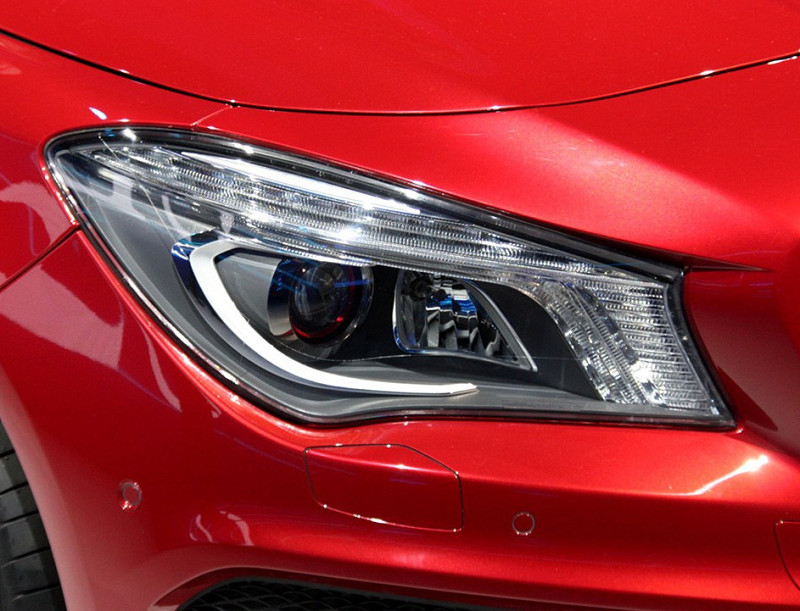 Benz CLA W117 jaoks 2013 2014 2015 2016 180 200 220 250 260 Esitulede klaas lambivari korpus Lambi kest Esitule objektiivi kate