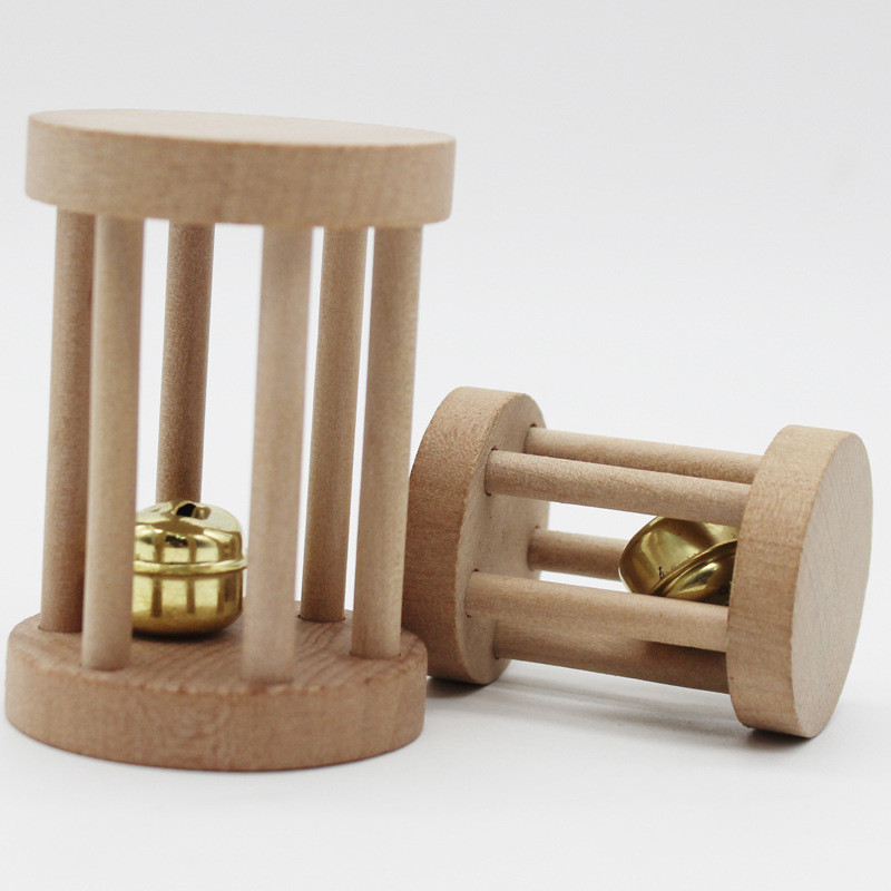 1 τεμάχιο ολοκαίνουργιο παπαγάλο ξύλου για μάσημα με καμπάνα για πουλιά Παπαγάλοι λείανση παιχνιδιών χάμστερ Rattle Gnaw Toys for Hamster