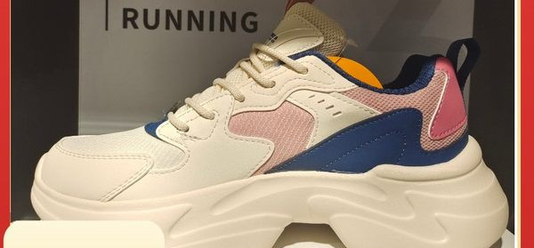 Naiste retro nöörkinnisega tossud