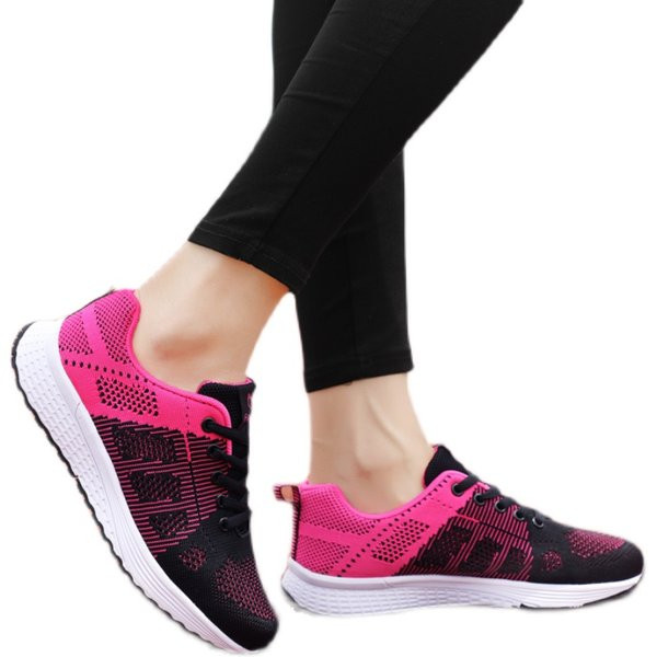 Model sport de adidași din material textil