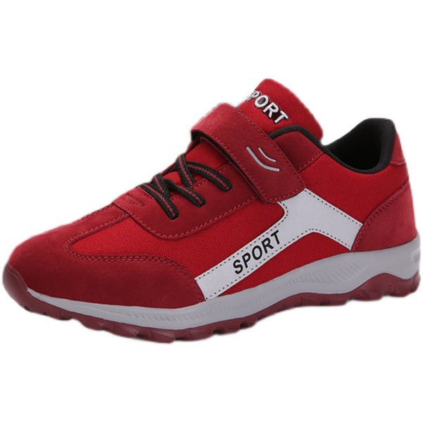 Naiste tossud takjakinnitusega