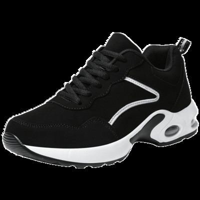 Γυναικεία sneakers με αεροθάλαμο και κορδόνια κατάλληλα για σπορ