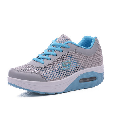 Sieviešu elpojošas šņorējamas kedas ar augstu zoli