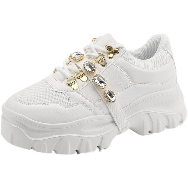 Moodsad kõrge talla ja dekoratiivkividega naiste tossud