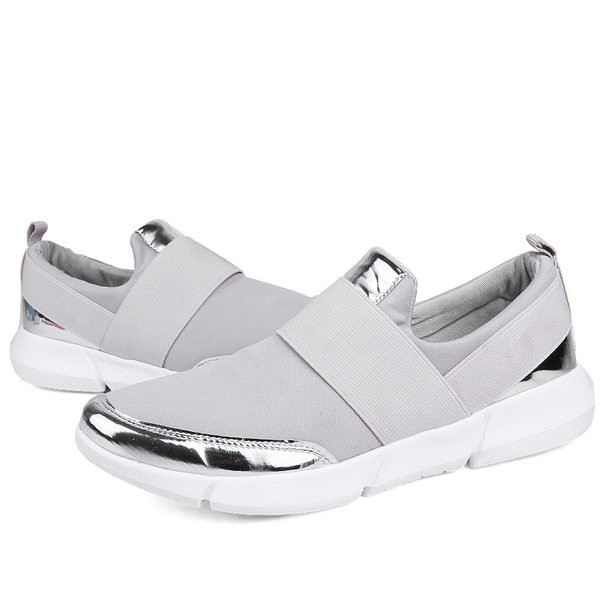 Încălțăminte și materiale textile casual de damă