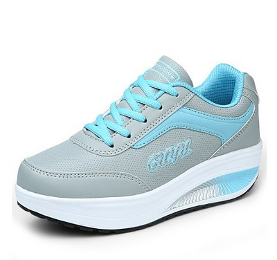 Tenisi dama cu culori irizate