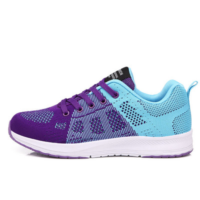 Γυναικεία αθλητικά sneakers από υλικό που αναπνέει