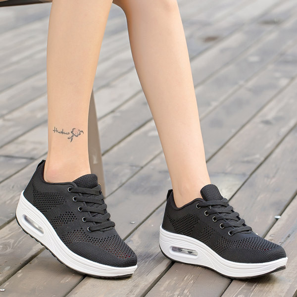 Kõrge talla ja võrguga sporditossud