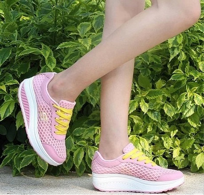 Adidasi sport cu talpa inalta