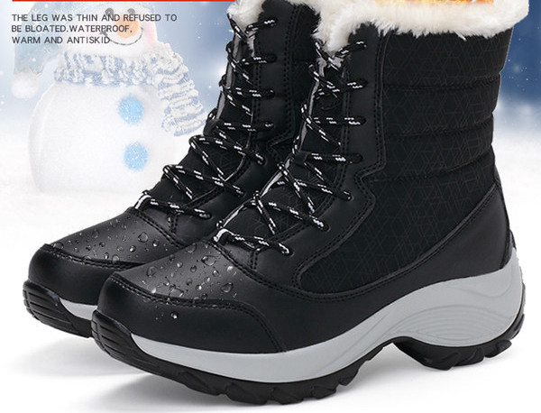 Moodsad sulevoodriga naiste tossud või saapad