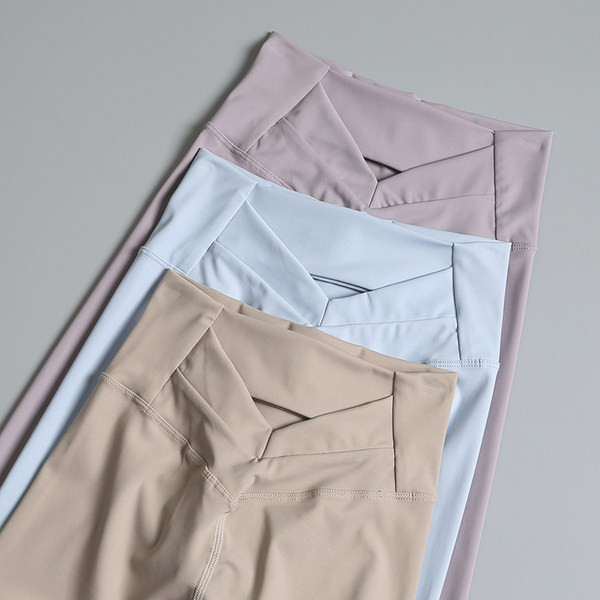 Jambiere sport de damă în patru culori