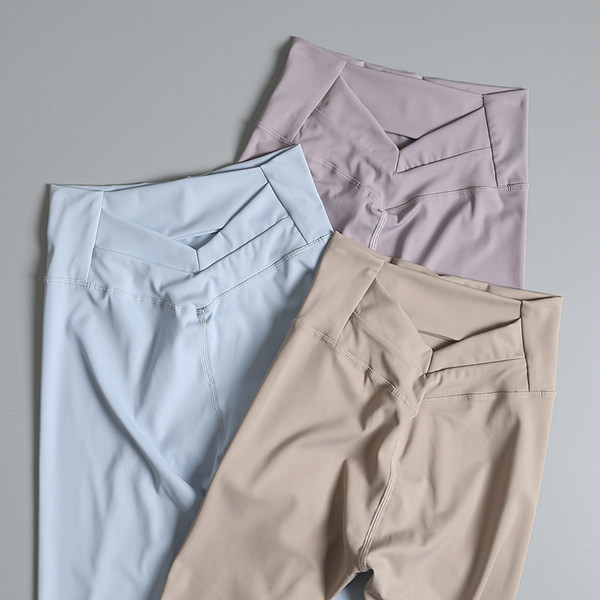 Jambiere sport de damă în patru culori