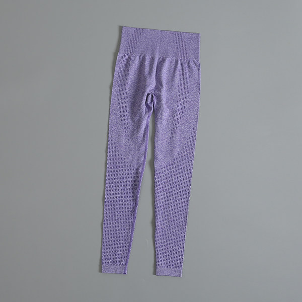 Sportlikud säärised – kõrge vöökohaga