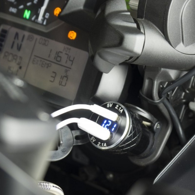 Μεταλλικό κέλυφος από κράμα αλουμινίου CNC μοτοσικλέτα διπλού φορτιστή USB Υποδοχή DIN 4,2A Voltmeter για BMW Μοτοσικλέτα 12-24V Κόκκινο Μπλε Πράσινο