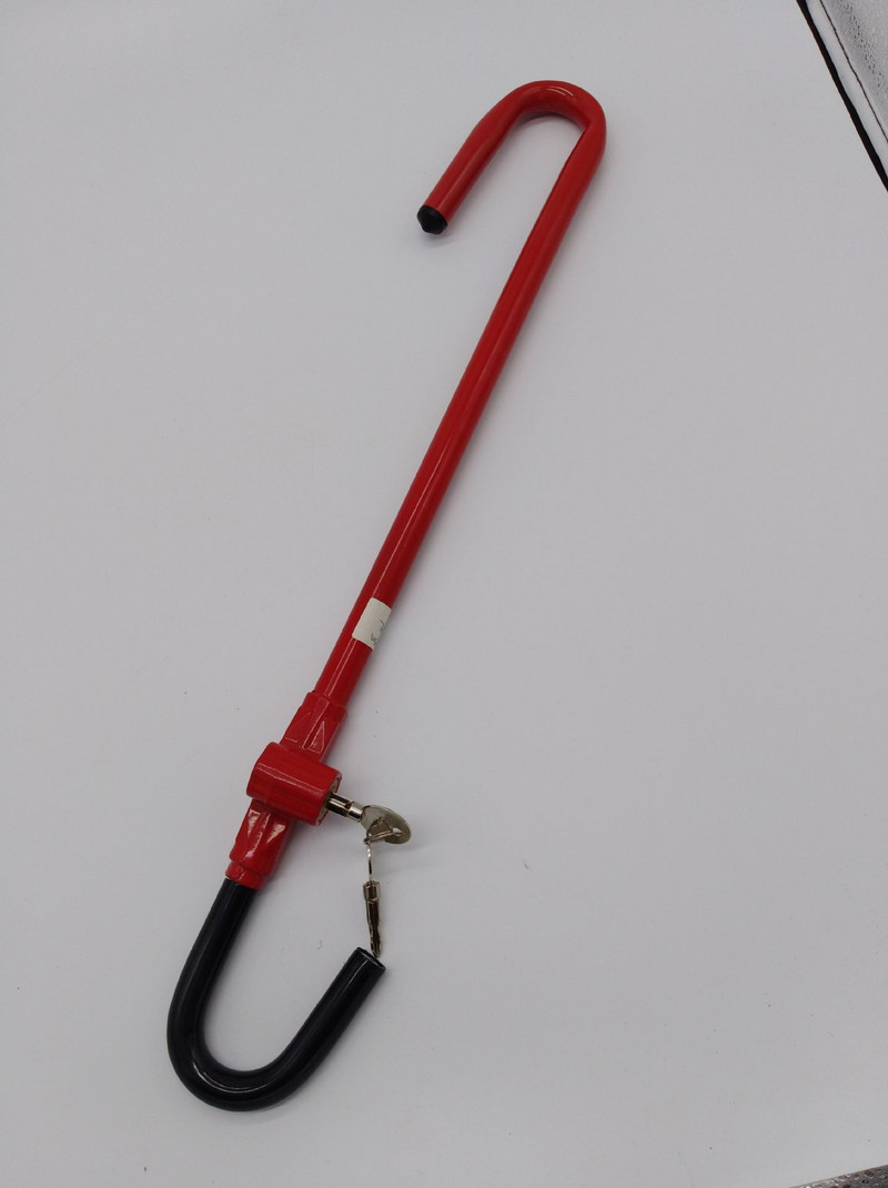 Universāla automašīnas stūres bloķēšana Sajūga bloķēšana Tērauda konstrukcija Automašīnas pretaizdzīšanas āķa bloķēšanas āķis Ērts un ātri viegli nobloķējams