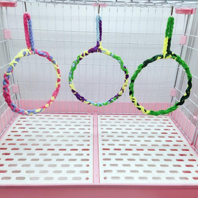 Κούνια πουλιών Βάση Πέρκα Κλουβί Κρεμαστά παιχνίδια Κρεμαστό σχοινί Δαχτυλίδι Αντίσταση στο δάγκωμα Αναρρίχηση Παιχνίδια μάσησης (τυχαίο χρώμα)