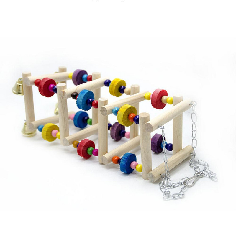 Papūgos kabantys medinės laipiojimo kopėčios žaislas su varpeliais Spalvingi naminių paukščių narvelių žaislai, skirti papūgėlėms.