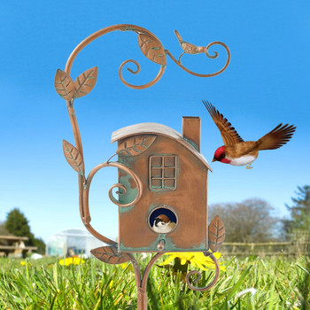 Bird House with Pole Metal Bird Feeders Garden Stakes Art Bird Houses for Courtyard Backyard Patio Outdoor Garden Decoration
