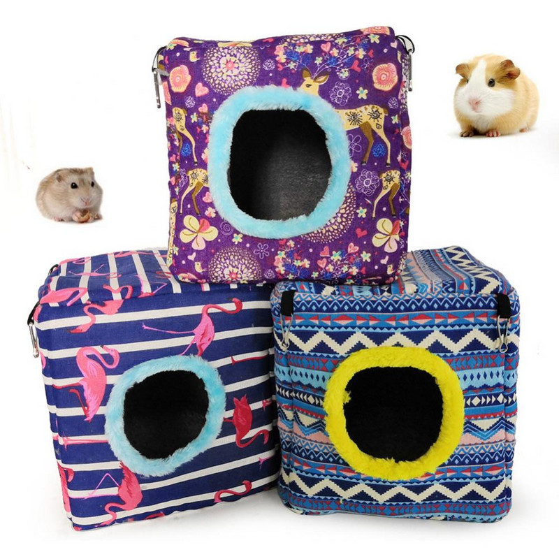 Rippuv soe võrkkiik Lemmiklind lind papagoi talve flamingo Sika hirvepesad maja voodi