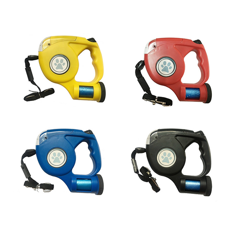 Lesă pentru câini cu LED cu sac de gunoi Lesă automată pentru animale de companie pentru câini, pisici, noapte, siguranță pentru călătorii, funie de tracțiune pentru animale de companie, accesorii pentru câini de 4,5 m