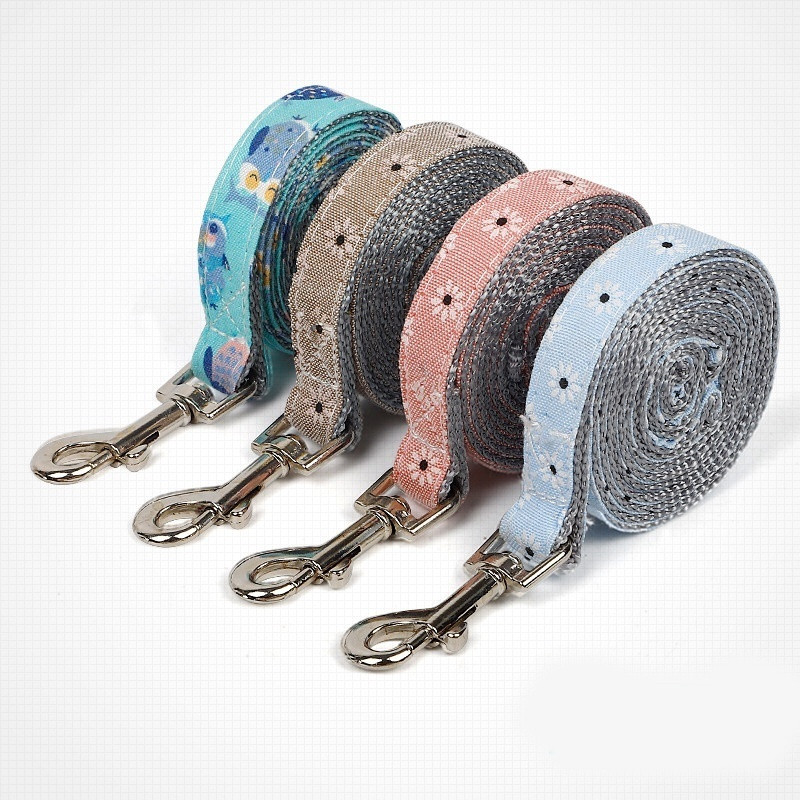 Ρυθμιζόμενο λουρί λουριών λουριών γάτας σκύλου για κουτάβι Μικρό κολάρο σκύλου λουρί πολλαπλών διαστάσεων για υπαίθριες δραστηριότητες