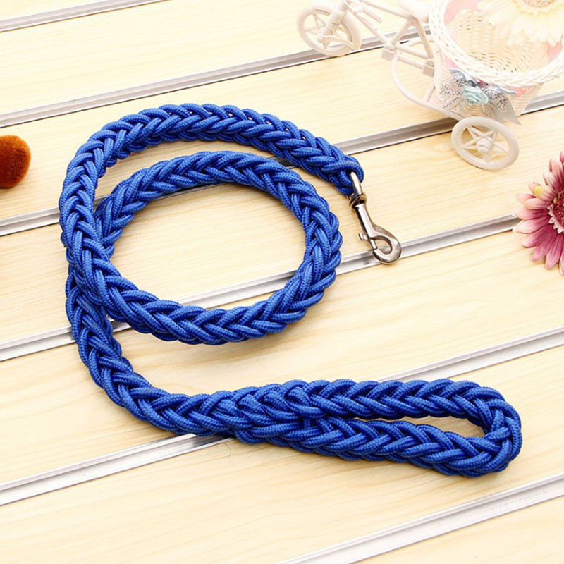 Μεγάλα σκυλιά Nylon Dog Leash Διπλά Χρώματα Καμβάς Διπλής Σειράς Ρυθμιζόμενο κολάρο σκύλου για μεσαίου μεγέθους σκύλους 130cm