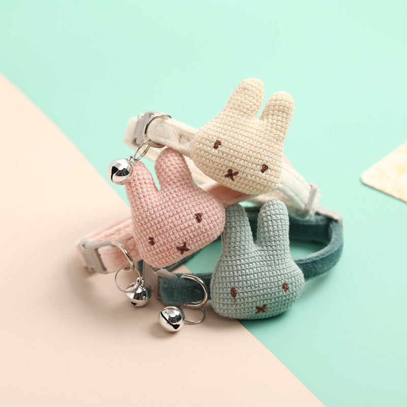 Slatko pletenje Crtani zeko zvono Podesiva mačja ogrlica Trakcijska sigurnosna kopča Ogrlica za kućne ljubimce Mali pas Oprema za pse Veleprodaja