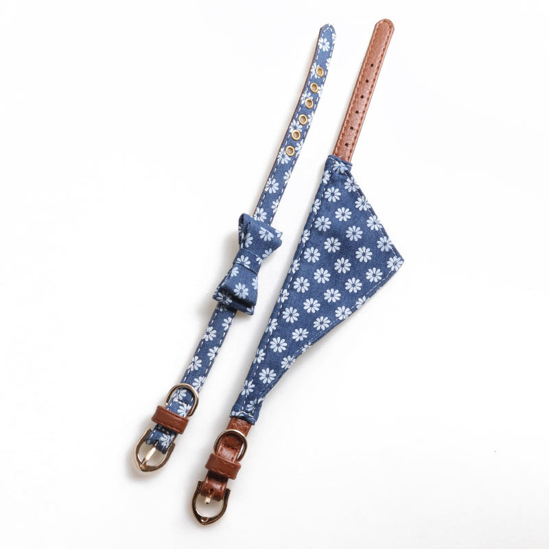 Μπλε κολάρο σκύλου για κατοικίδιο σαλιάρα για γάτα Μπαντάνα λουλούδι λαιμόκοψη Δερμάτινο τζιν παπιγιόν για μικρό μεσαίο Perro Teddy Chihuahua Spitz