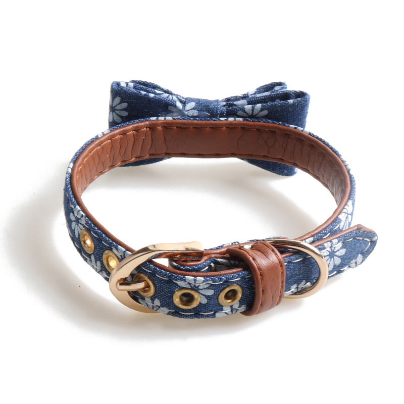 Μπλε κολάρο σκύλου για κατοικίδιο σαλιάρα για γάτα Μπαντάνα λουλούδι λαιμόκοψη Δερμάτινο τζιν παπιγιόν για μικρό μεσαίο Perro Teddy Chihuahua Spitz