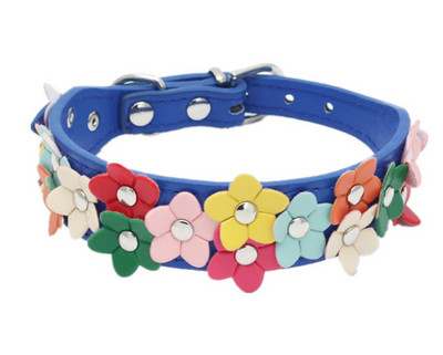 Μικρό λουρί για κολάρο σκύλου για κατοικίδιο ζώο γάτας Δερμάτινα λουλούδια Λουράκι λαιμού οδηγεί σχοινί για το Middle Perro Chihuahua Kawaii Fashion Υψηλής ποιότητας