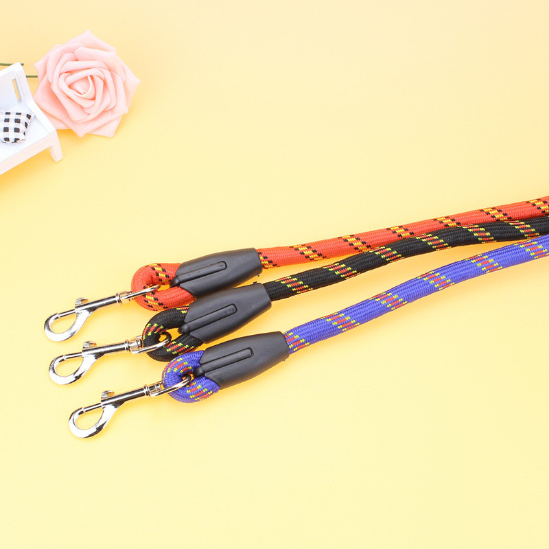Frânghie pentru câine de companie Frânghie de dresaj reglabilă din nailon Lesă pentru câine de companie Cureaua pentru câine Coarda de tracțiune pentru ham pentru câini Guler cu o singură frânghie