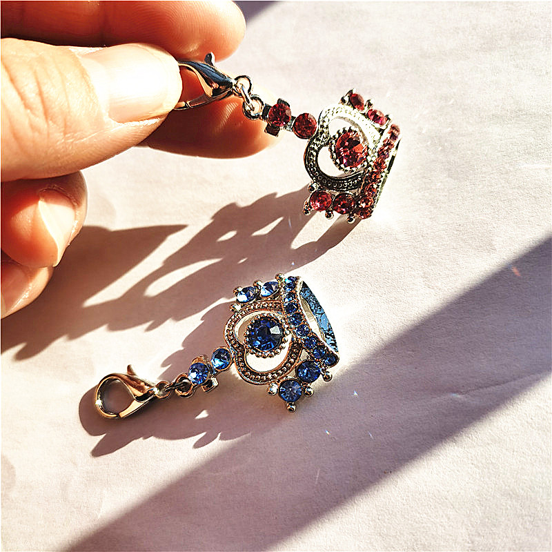 Isikupärastatud koerasildid Kassikutsikas Lemmikloomade sulam Rhinestone Kroonkrae ripats Lemmikloomatarvikud Krooni lemmikloomad Ehted Dropshipping