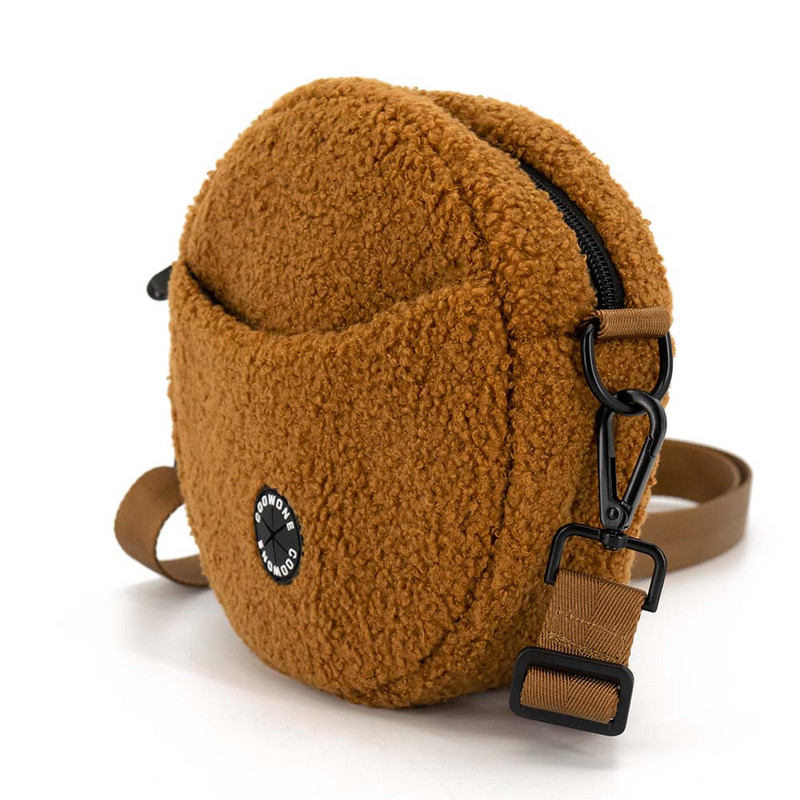 Geantă de plimbare pentru câini Husă pentru mâncăruri pentru dresaj Geantă de umăr portabilă cu mâinile libere Dispenser încorporat de pungi pentru caci pentru câini Recompensă pentru plimbarea animalelor de companie