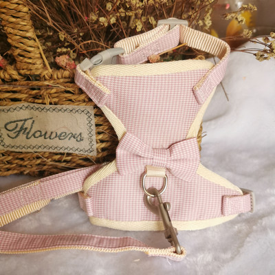 Väikesed koerarakmed, hingavad võrgust rinnarihm Kassi juhtmed Prindi lemmiklooma jalutusrihm kutsikatele ja kassidele Küüliku rakmed Ruuduline vibukassi kaelarihmad