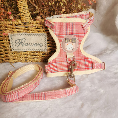 Väikesed koerarakmed, hingavad võrgust rinnarihm Kassi juhtmed Prindi lemmiklooma jalutusrihm kutsikatele ja kassidele Küüliku rakmed Ruuduline vibukassi kaelarihmad