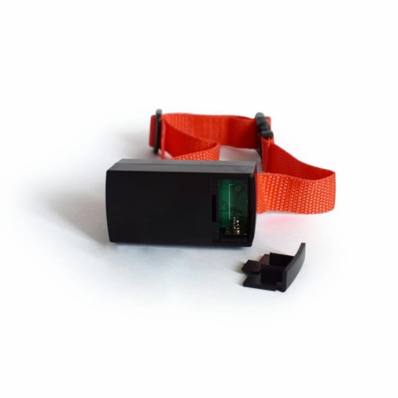 Control automat cu activare vocală, fără latrat