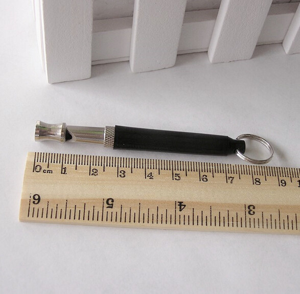 Prijenosna visokofrekventna nadzvučna zviždaljka za kućne ljubimce, ultrazvučni zvuk za zaustavljanje lajanja, obuka kućnih ljubimaca, privjesak za ključeve, pribor za pse