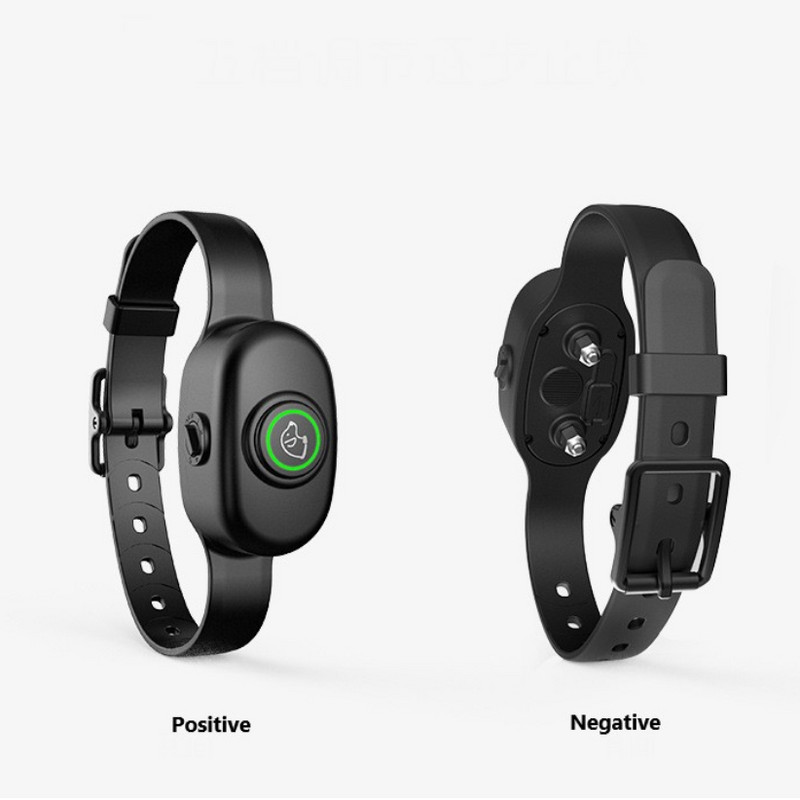 Guler de dresaj pentru câini anti-lătrat Guler electric pentru câini, reîncărcabil prin USB, cu telecomandă, pentru controlul lătratului pentru câini.