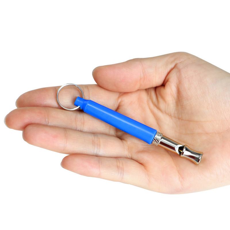 Šunų švilpukų dresūra nuo lojimo Šunų dresavimo švilpukai Reguliuojami aukšto dažnio ultragarso fleita, kad sustabdytų naminių gyvūnėlių daiktų lojimą