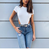 Σέξι εξώπλατη ολόσωμη φόρμα απλή μονόχρωμη στρογγυλή λαιμόκοψη κοντό μανίκι Λεπτό πουκάμισο 2020 νέο dropshipping club