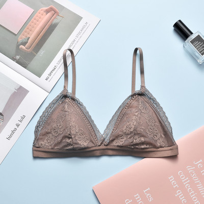 Bralette sexy Sutien fără căptușeală fără fir Lenjerie de corp pentru femei Topuri de somn moale și confortabile Sutien din dantelă franceză Sutiene intime Lenjerie Sutiene din satin