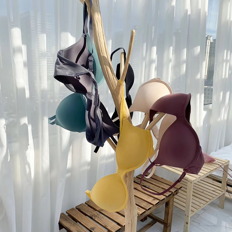 Õmblusteta rinnahoidja, ilma traadita push-up naiste aluspesu, tüdrukute seksikad rinnahoidjad õhukesed hingavad, reguleeritud lihtne traadita rinnahoidja