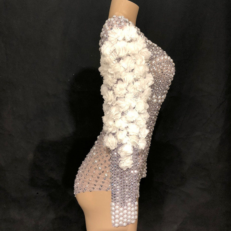 Stage Sparkly Rhinestones Pearls Bodysuit White Flowers Naiste sünnipäeva Tähista lava laulja DS Show ööklubi trikoo