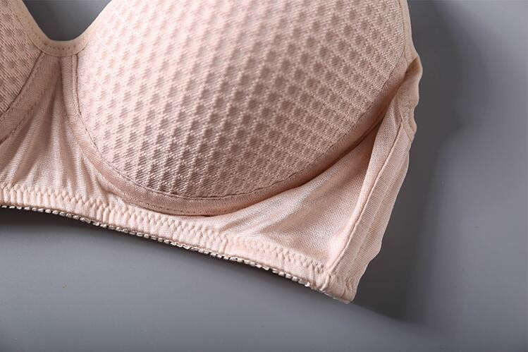 Γυναικεία επένδυση από 100% πραγματικό μετάξι που αναπνέει καθημερινά Άνετο ασύρματο σουτιέν Bralette 2011