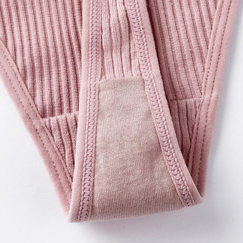 Komplet grudnjaka s tangama za žene Pamučni grudnjak s udobnim bežičnim tankim nepodstavljenim prozračnim ženskim kompletom donjeg rublja bez podstave