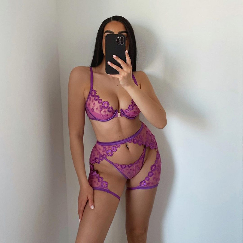 Ellolace Lenjerie Fancy Lenjerie feminină Broderie 3 bucăți Sutien și chiloți din dantelă de lux Jartiere sexy Seturi exotice transparente