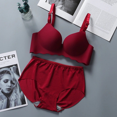 Lenjerie neagră de înaltă calitate Set sutien Push Up pentru femei Sutien gros Sutiene în V adânc Seturi de lenjerie Chiloți sexy Cupa BC